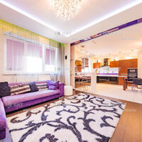 Продаж квартири Харків, Наукова, 135м²