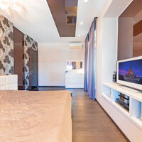 Продаж квартири Харків, Наукова, 135м²