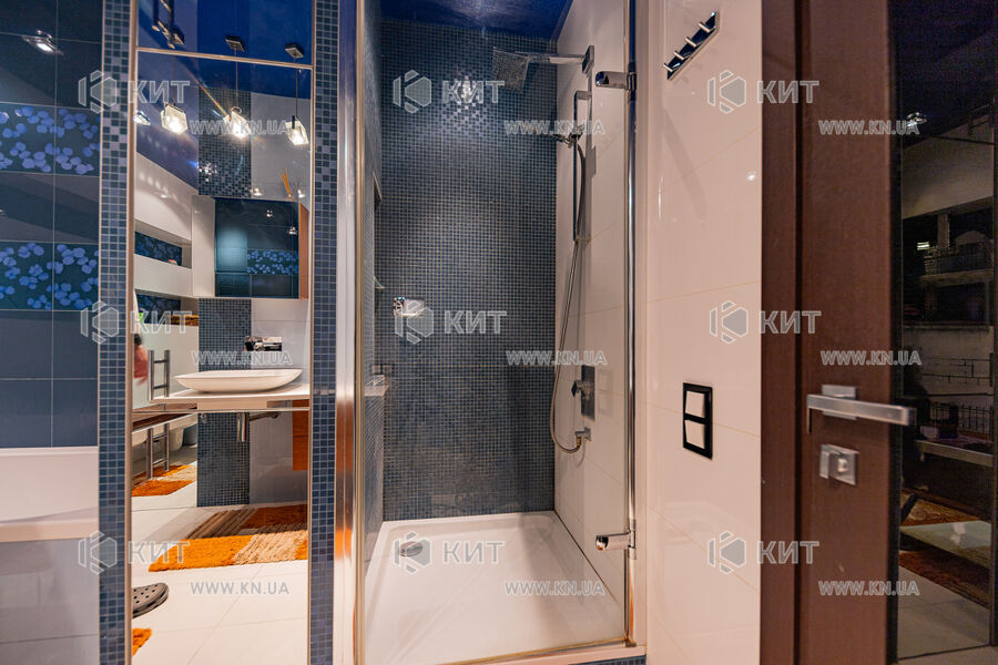 Продаж квартири Харків, Наукова, 135м²