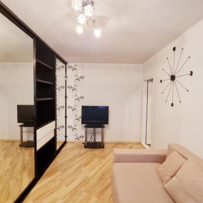 Продажа 	 Харків,  Тракторобудівників пр.   89