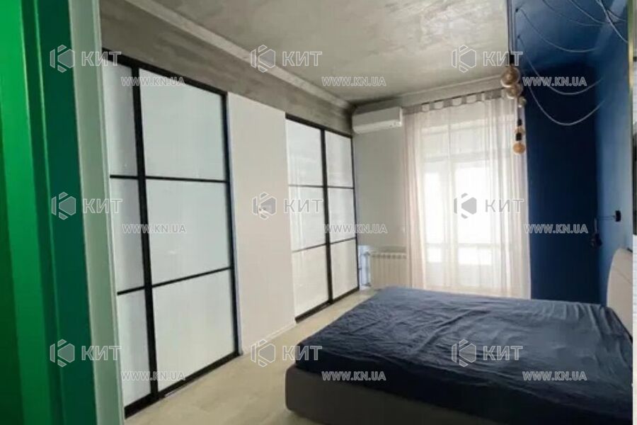 Продаж квартири Харків, Наукова, 100м²