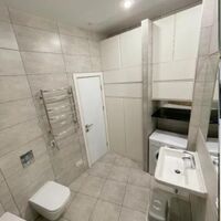Продаж квартири Харків, Наукова, 100м²