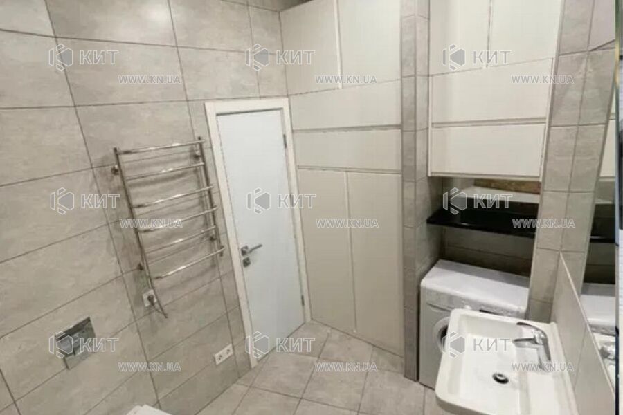 Продаж квартири Харків, Наукова, 100м²