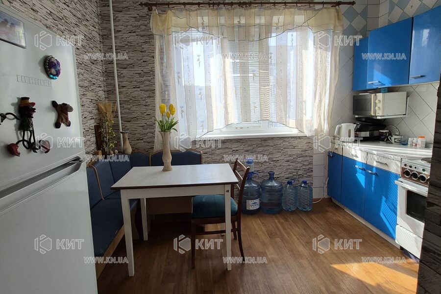 Продаж квартири Харків, Олексіївка, 69м²