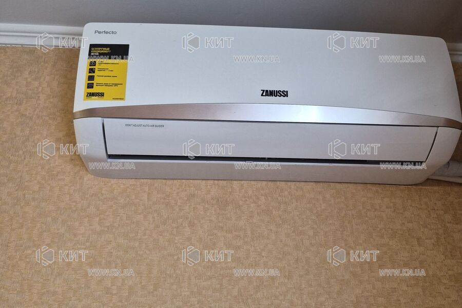 Продаж квартири Харків, Олексіївка, 69м²