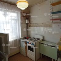 Продаж квартири Харків, ХТЗ, Рогань, 43м²