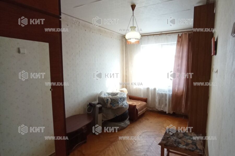 Продаж квартири Харків, ХТЗ, Рогань, 43м²
