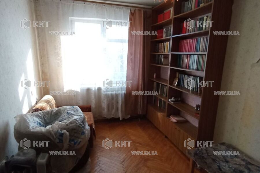 Продаж квартири Харків, ХТЗ, Рогань, 43м²