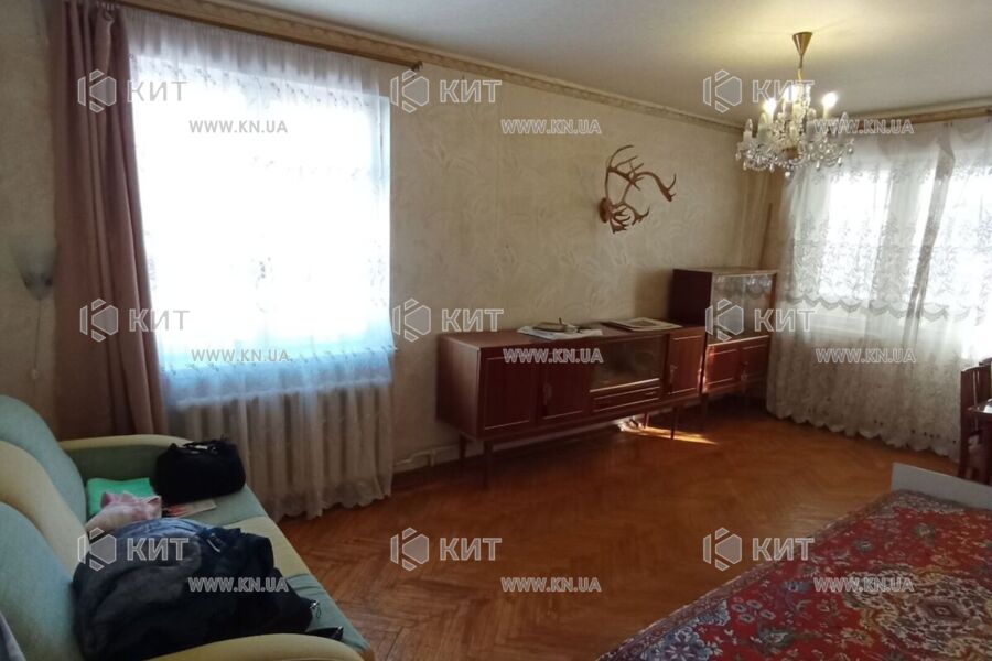 Продаж квартири Харків, ХТЗ, Рогань, 43м²
