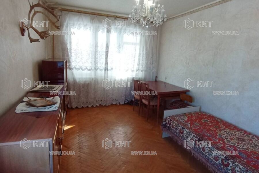 Продаж квартири Харків, ХТЗ, Рогань, 43м²