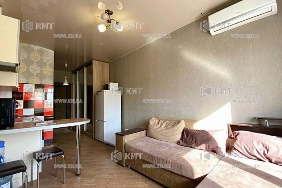 Продаж квартири Харків, Салтівка(Бараб.,Україна), 20м²