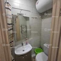 Продаж квартири Харків, Салтівка(Бараб.,Україна), 20м²