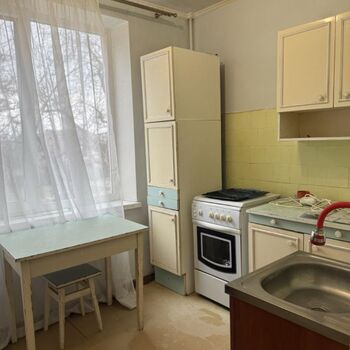 Продажа квартир - Харьков,  Валентиновская (Блюхера) ул.  33