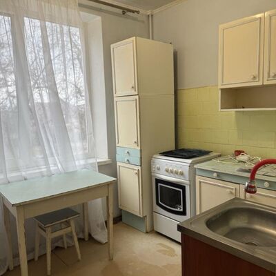 Продажа 	 Харків,  Валентинівьска (Блюхера) вул.   33