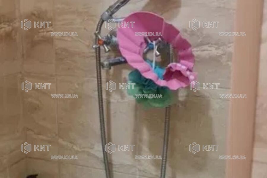 Продаж квартири Харків, Салтівка(Бараб.,Україна), 20м²