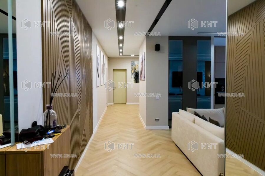 Продажа квартиры Харьков, Научная, 135м²