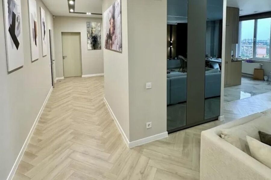 Продажа квартиры Харьков, Научная, 135м²