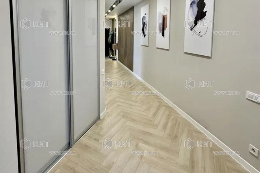 Продажа квартиры Харьков, Научная, 135м²