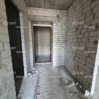 Продаж квартири Харків, ХТЗ, Рогань, 43м²