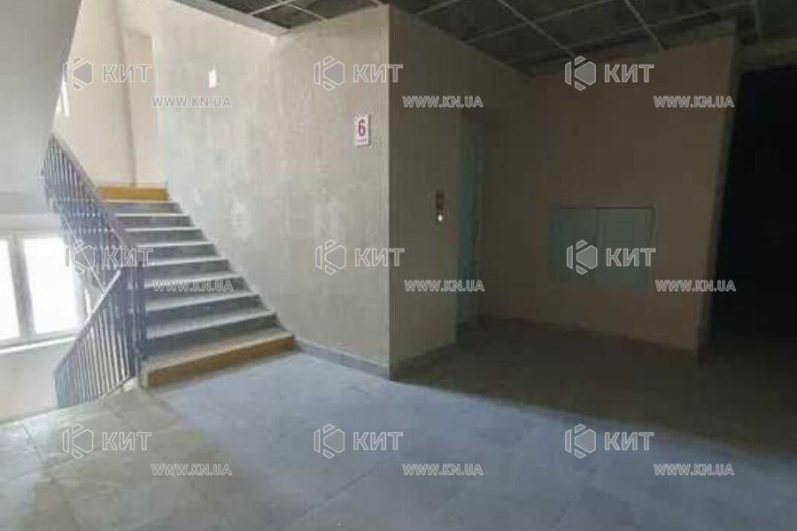 Продаж квартири Харків, ХТЗ, Рогань, 43м²