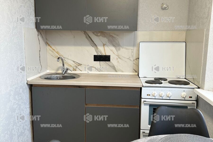 Продаж квартири Харків, Олексіївка, 45м²