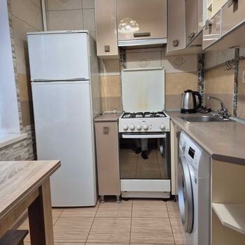 Продажа квартир - Харьков,  Валентиновская (Блюхера) ул.  13А