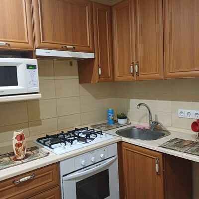 Продажа 	 Харьков,  Каденюка (Танкопия) ул.   31/1