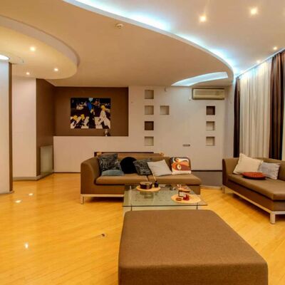 Продажа 	 Харків,  Майка Йогансена (Лермонтовська) вул.   18А