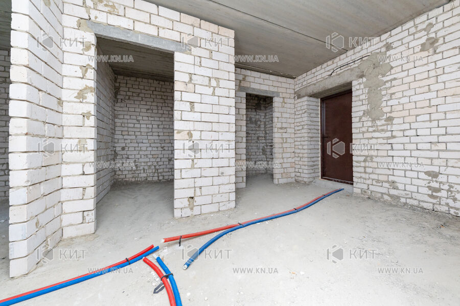 Продаж квартири Харків, ХТЗ, Рогань, 74м²