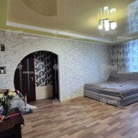 Продаж квартири Харків, ХТЗ, Рогань, 57м²