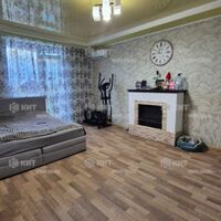 Продаж квартири Харків, ХТЗ, Рогань, 57м²