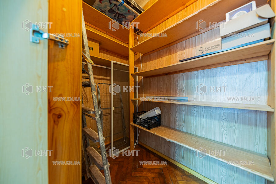 Продажа квартиры Харьков, Центр, 55.6м²