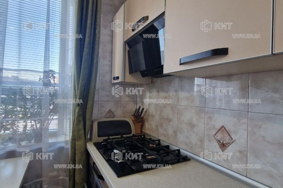 Продажа квартиры Харьков, Спортивная, Гагарина, Защитников, 65м²