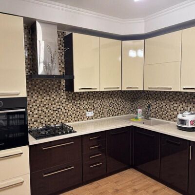 Продажа 	 Харьков, Молодежный Городок Победы пр.   53Б