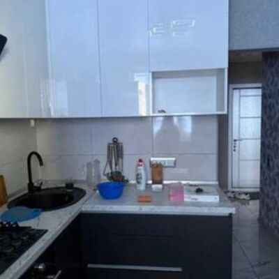 Продажа 	 Харків,  Соборності України (Дружби Народів) вул.   255