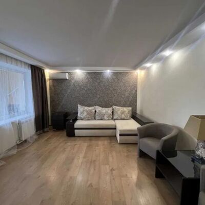 Продажа 	 Харків,  Героїв Харкова (Московський) пр.   89