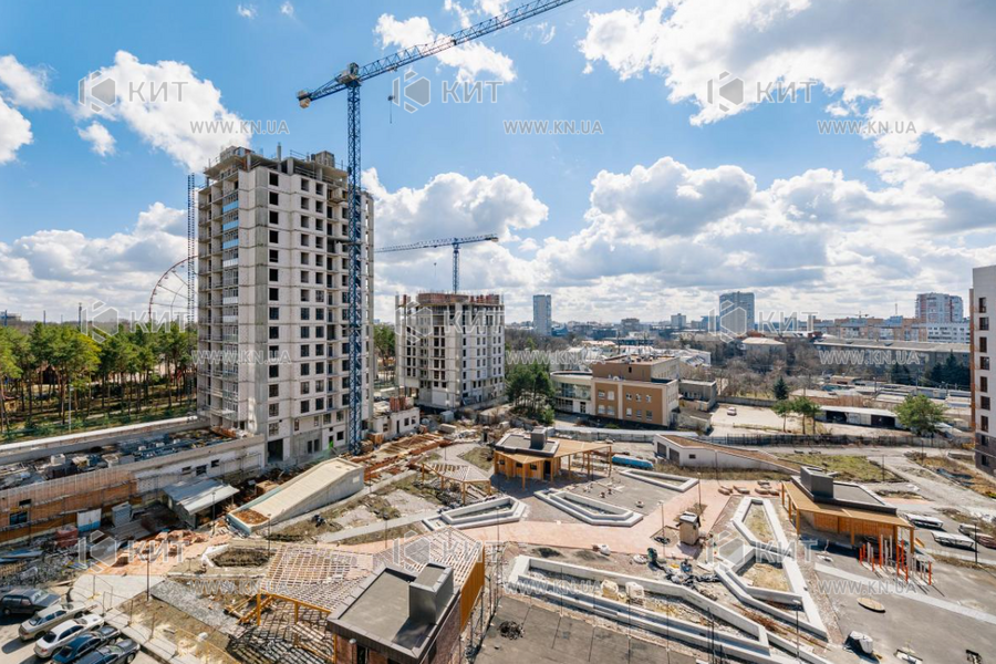 Продаж квартири Харків, Наукова, 79м²