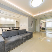 Продаж квартири Харків, Центр, 60.6м²