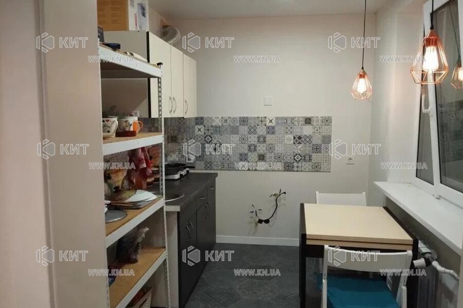квартири Харків, Олексіївка, 70м²