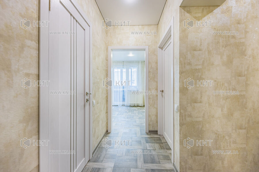 Продажа квартиры Харьков, ХТЗ, Рогань, 39м²