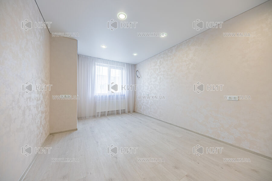 Продажа квартиры Харьков, ХТЗ, Рогань, 39м²