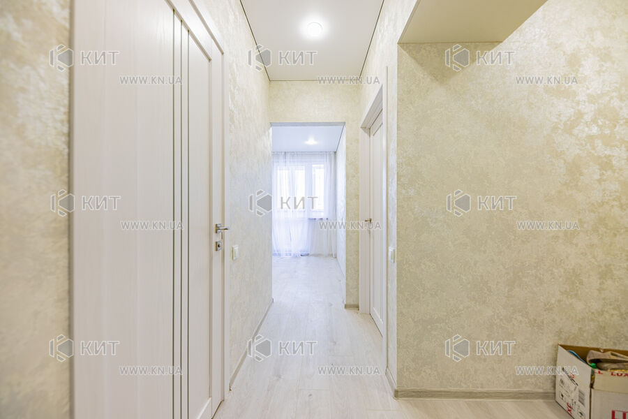 Продажа квартиры Харьков, ХТЗ, Рогань, 39м²