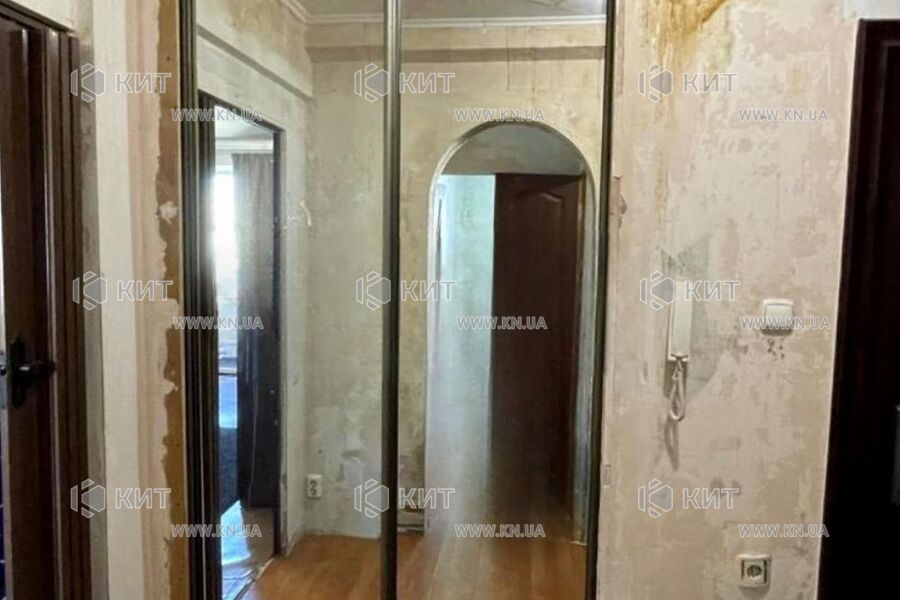 Продажа квартиры Харьков, ХТЗ, Рогань, 40м²