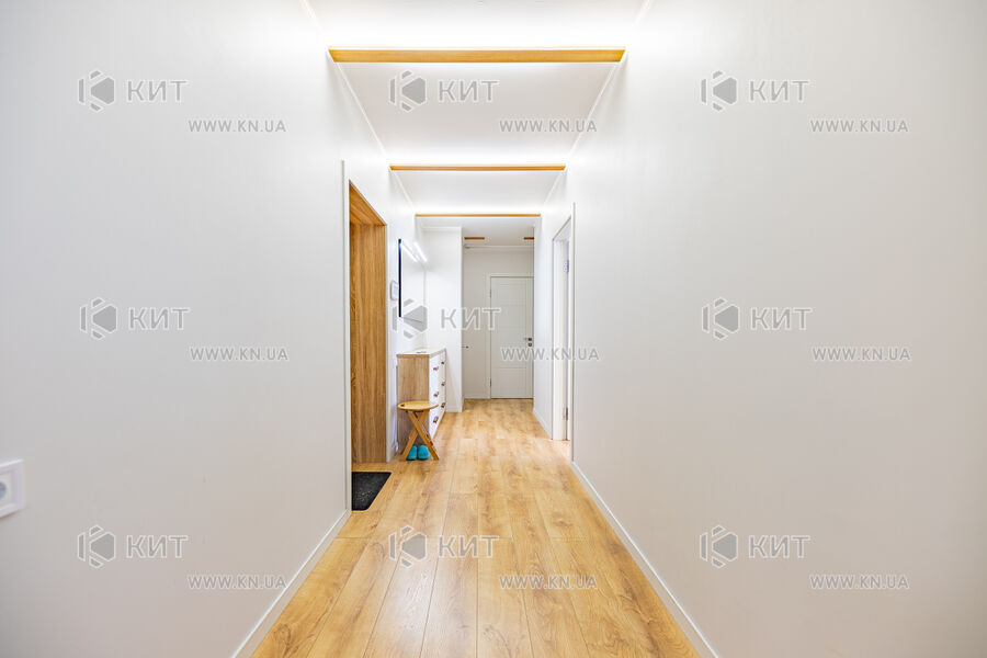 Продажа квартиры Харьков, Алексеевка, 70м²