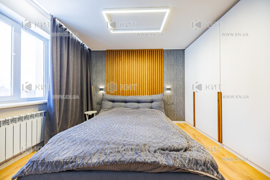 Продажа квартиры Харьков, Алексеевка, 70м²