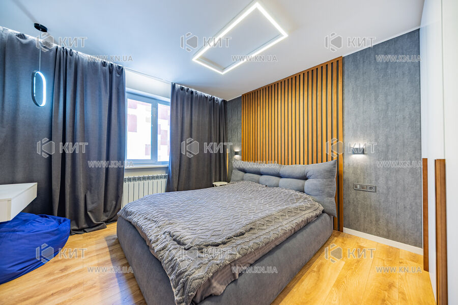 Продажа квартиры Харьков, Алексеевка, 70м²