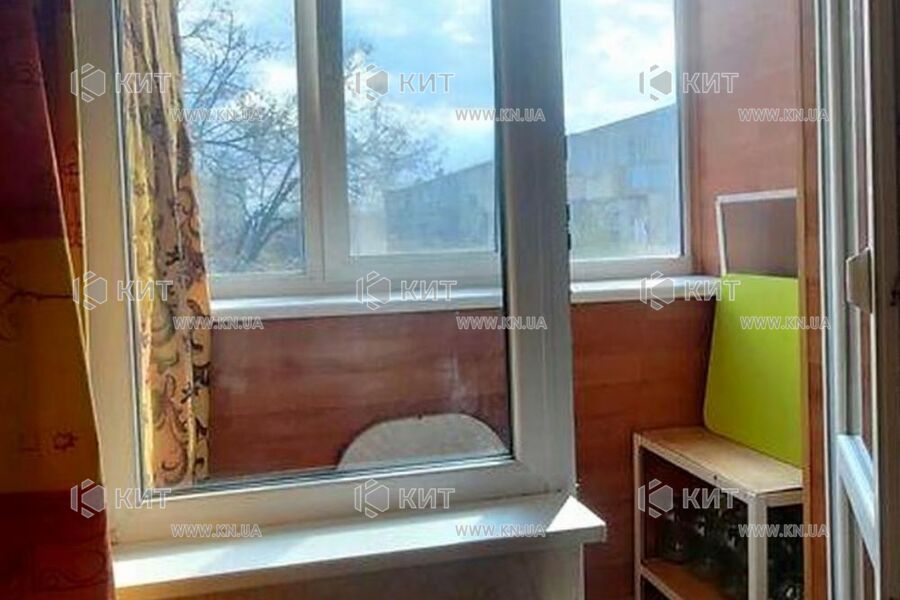 Продаж квартири Харків, ХТЗ, Рогань, 60м²