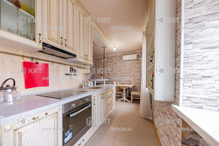 Продажа квартиры Харьков, Алексеевка, 98.8м²