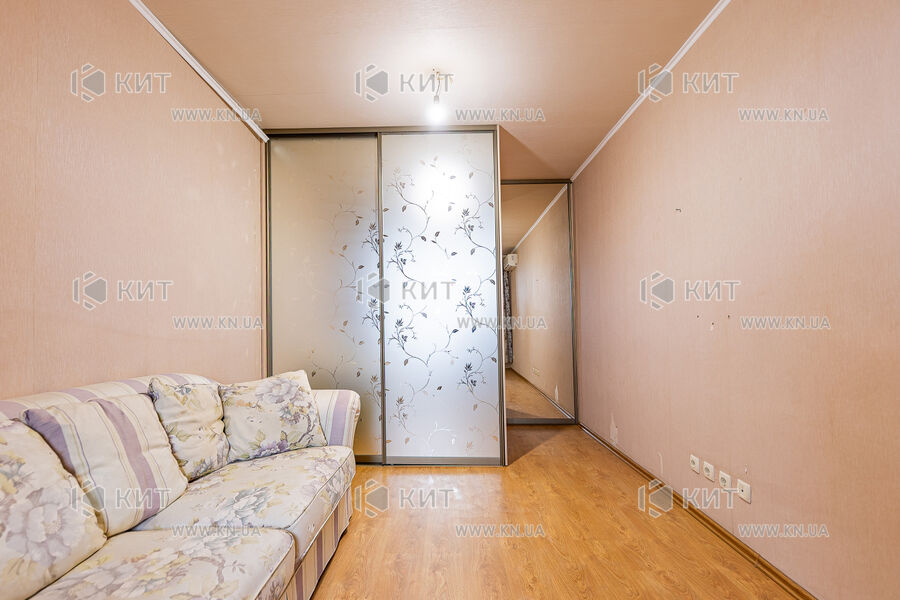 Продажа квартиры Харьков, Алексеевка, 98.8м²