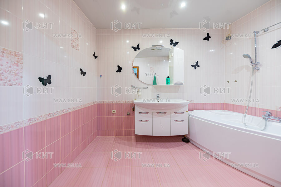 Продаж квартири Харків, Олексіївка, 98.8м²